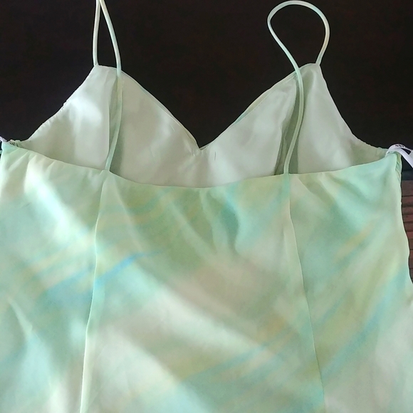 NWT Canadian Made Lori Ann Dress - Picture 7 of 7